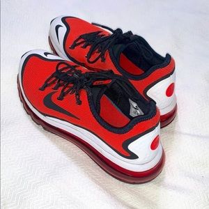 NIKE AIR MAX MORE Men's SneakersHabanero Red/Black